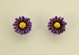 10 mm Round Hand Painted Daisy in Magnetic or Pierced  Earrings in Five Colors - Laura Wilson Gallery 