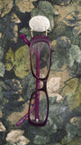 Floral Eyeglass Holder: Beauty Meets Everyday Use