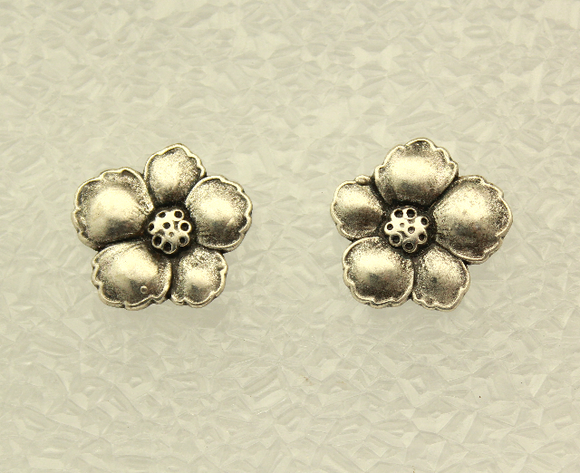 Antique Style Silver Flower Button Magnetic Earrings 25 x 23 mm - Laura Wilson Gallery 