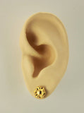 9 mm Daisy Flower Magnetic Clip or Pierced Earrings in Gold or Silver - Laura Wilson Gallery 