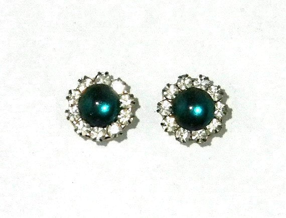 15 mm Emerald Green Princess Magnetic Earrings - Laura Wilson Gallery 