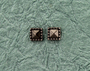 8 mm Square Gunmetal Grey Magnetic Non Pierced Earrings - Laura Wilson Gallery 